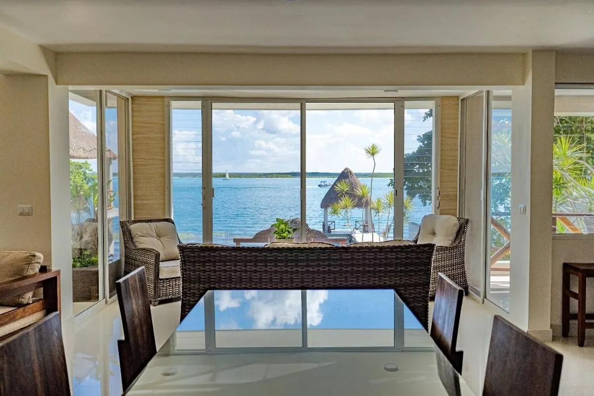 Casa Frente A La Laguna De Bacalar 0*,  Μεξικό