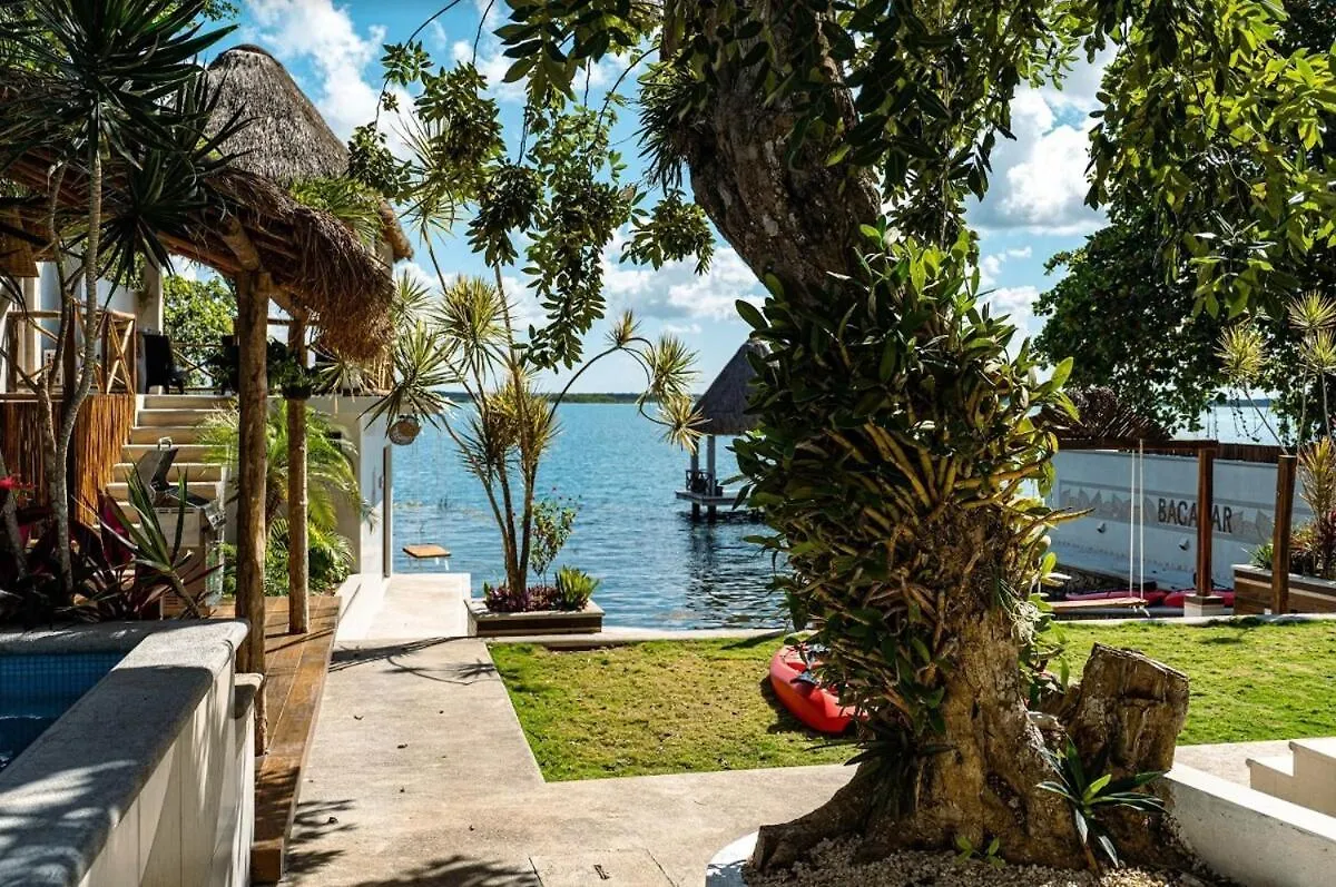 Casa Frente A La Laguna De Bacalar