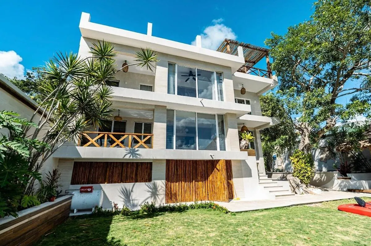 Casa Frente A La Laguna De Bacalar